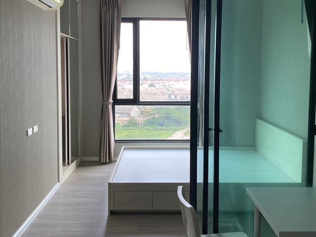 เจดับเบิ้ลยู สเตชั่น แอท รามอินทรา